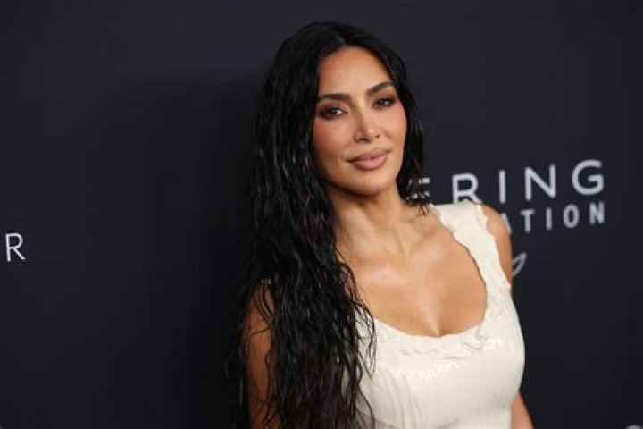 Kim Kardashian Spray Tan