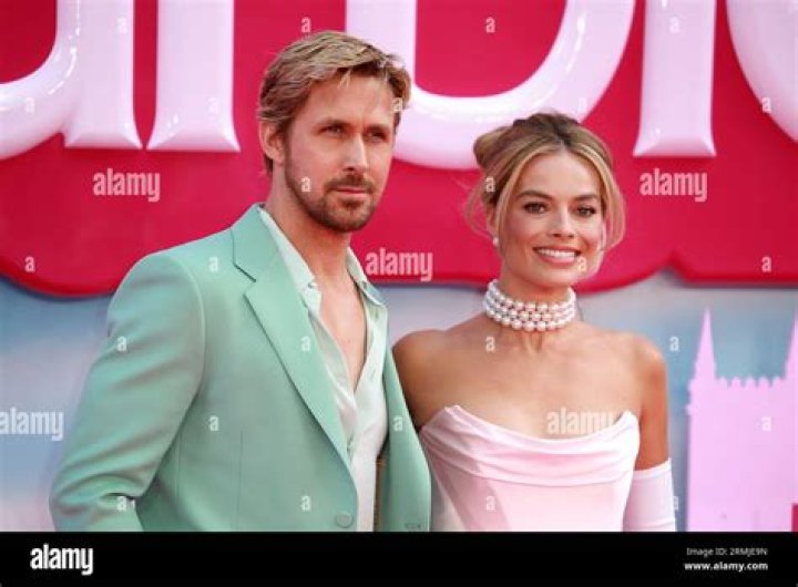 Margot Robbie and Ryan Gosling seen together filming scenes for the new Barbie movie. 22 Jun 2022 Pictured: Ryan Gosling and Margot Robbie Barbie. Photo credit: APEX / MEGA TheMegaAgency.com +1 888 505 6342 (Mega Agency TagID: MEGA871009_010.jpg) [Photo via Mega Agency]
