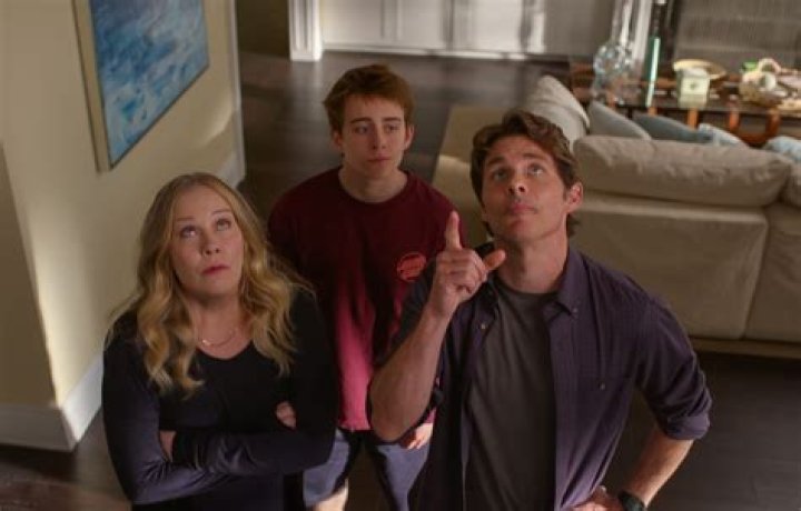 Sam McCarthy Dead To Me Season 2
