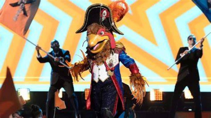THE MASKED SINGER: Royal Hen. CR: Michael Becker / FOX. &copy;2023 FOX Media LLC.